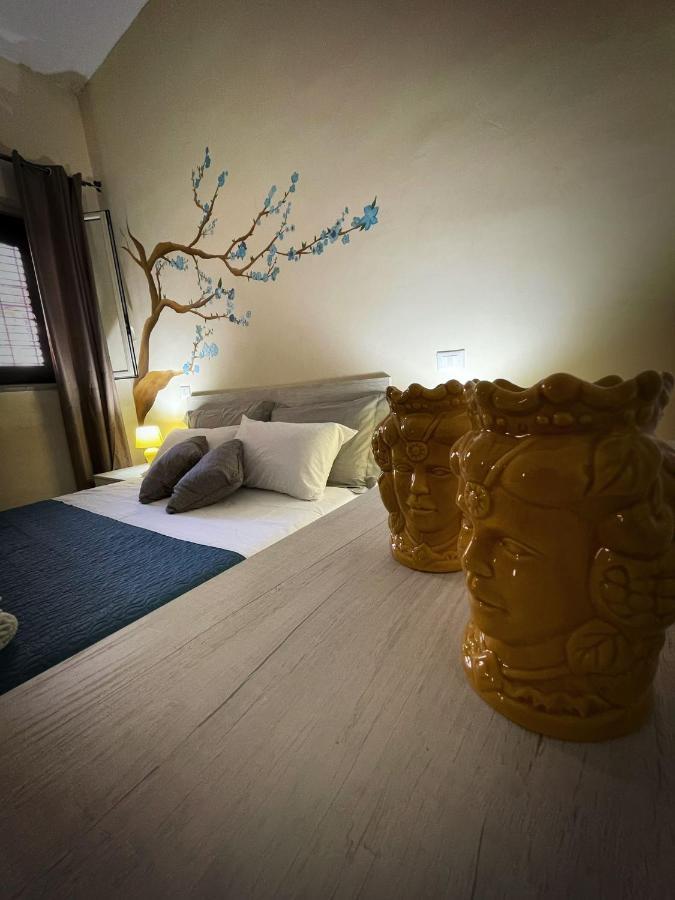 La Trinacria Mare Appartement Palermo Buitenkant foto