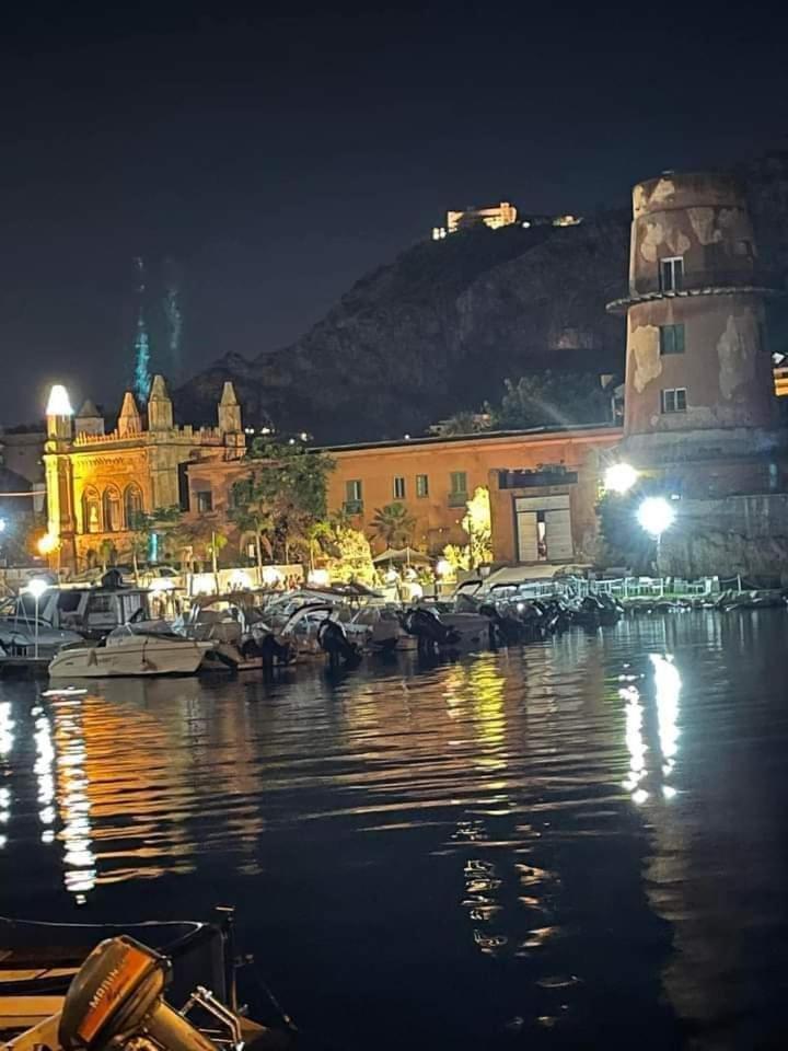 La Trinacria Mare Appartement Palermo Buitenkant foto
